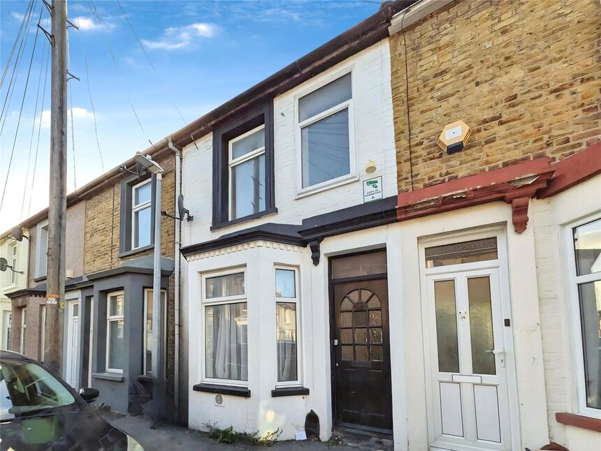 Main image of 5 bedroom Mid Terrace House for sale, Jefferson Road, Sheerness, Kent, ME12