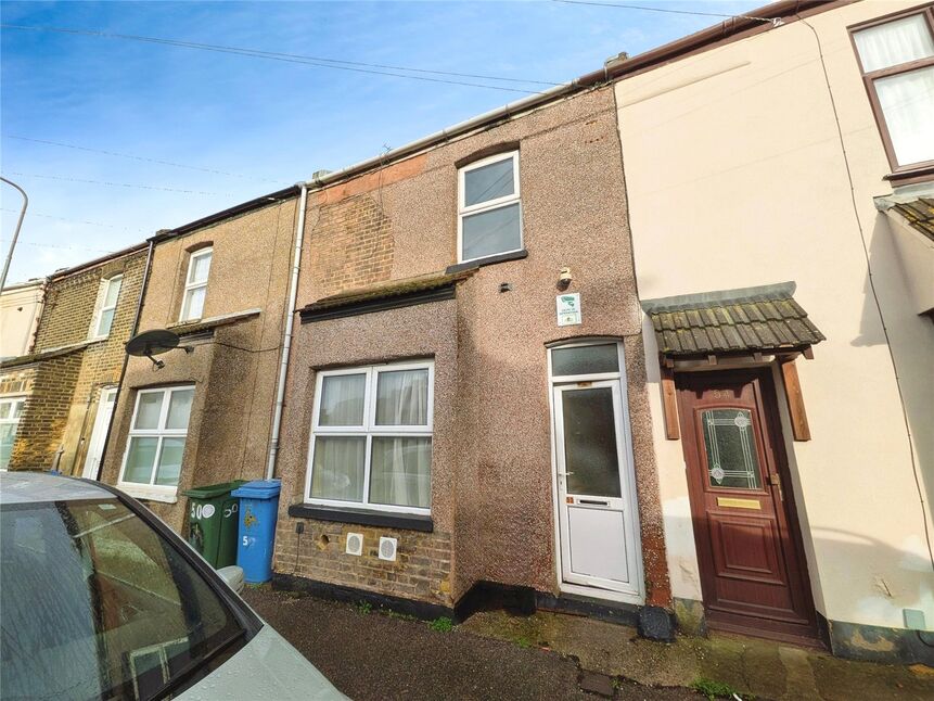 Main image of 3 bedroom Mid Terrace House for sale, North Road, Queenborough, Kent, ME11
