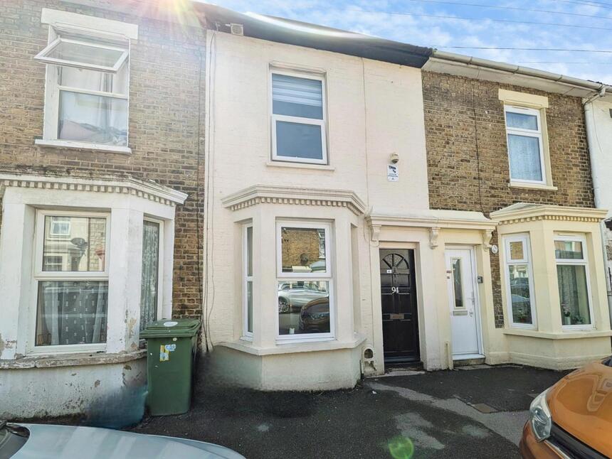 Main image of 3 bedroom Mid Terrace House for sale, Berridge Road, Sheerness, Kent, ME12