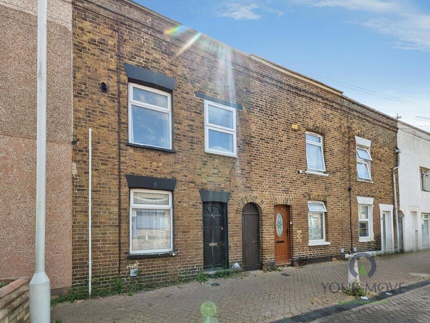 Main image of 2 bedroom Mid Terrace House for sale, Alma Street, Sheerness, Kent, ME12