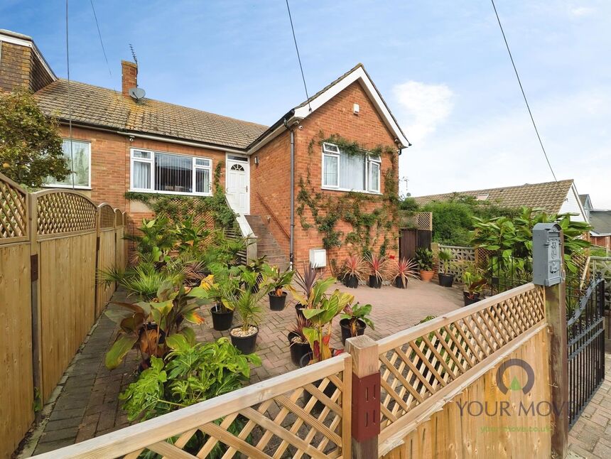 Main image of 2 bedroom End Terrace Bungalow for sale, Lynmouth Drive, Minster on Sea, Kent, ME12