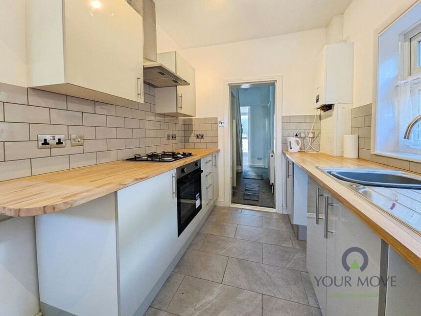 Kitchen with utility