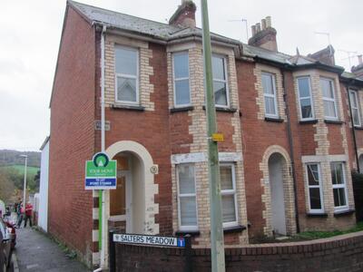 3 bedroom End Terrace House to rent
