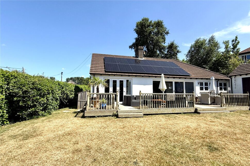 3 bedroom Detached Bungalow for sale