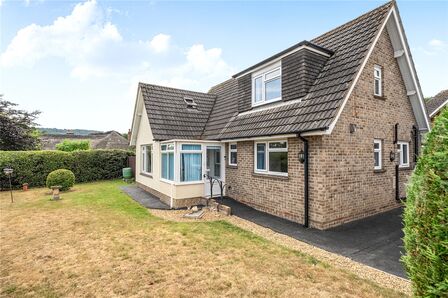 Balfours, 3 bedroom Detached House for sale, &pound;525,000