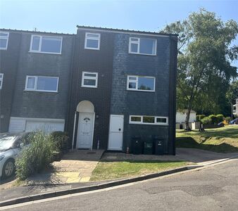 Witheby, 3 bedroom End Terrace House to rent, £1,600 pcm