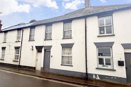 Russell Street, 3 bedroom Mid Terrace House for sale, £335,000