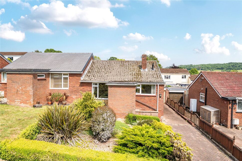2 bedroom Semi Detached Bungalow for sale