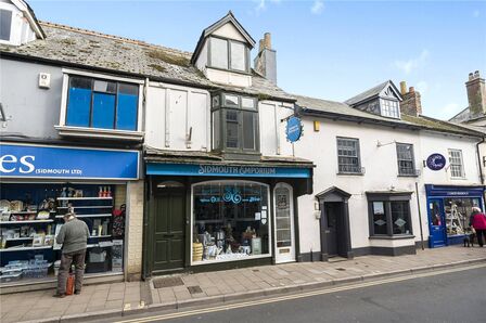 Fore Street, 3 bedroom  Flat to rent, £750 pcm