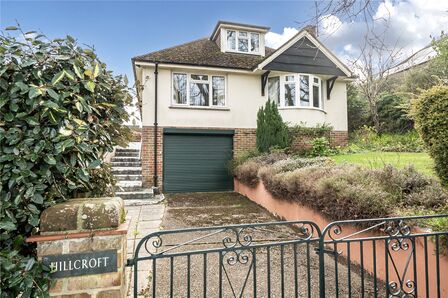 Bennetts Hill, 3 bedroom Detached Bungalow for sale, &pound;585,000