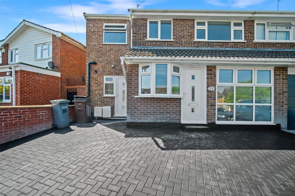 Main image of 4 bedroom Semi Detached House for sale, Lammas Close, Solihull, West Midlands, B92