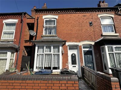 3 bedroom Mid Terrace House for sale