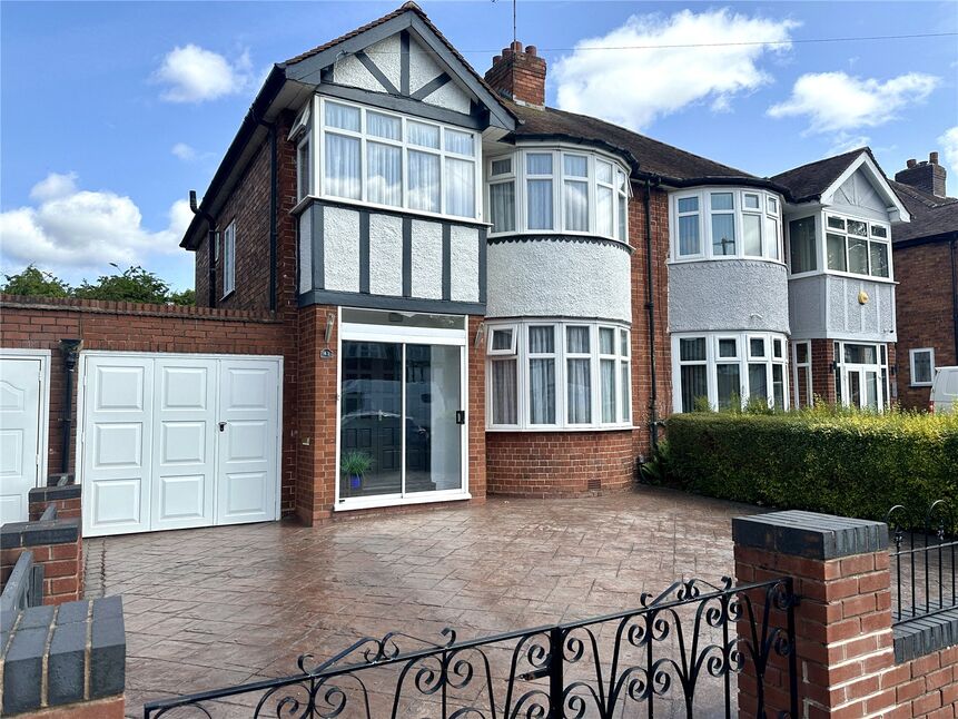 3 bedroom Semi Detached House for sale