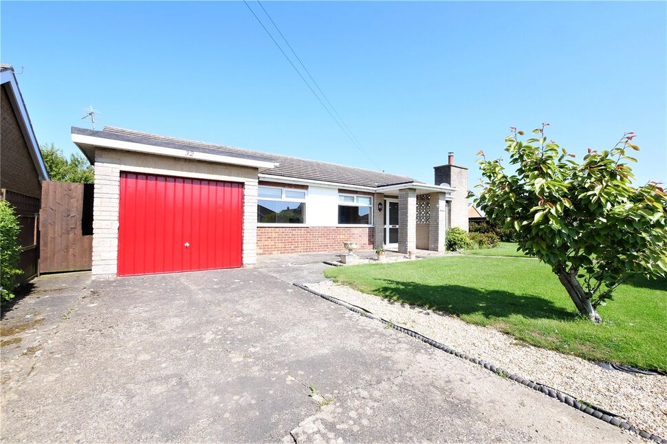 3 bedroom Detached Bungalow for sale, Hillside Avenue, SuttononSea