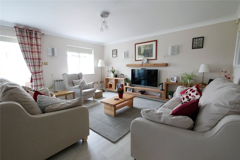 Lounge / Dining Room
