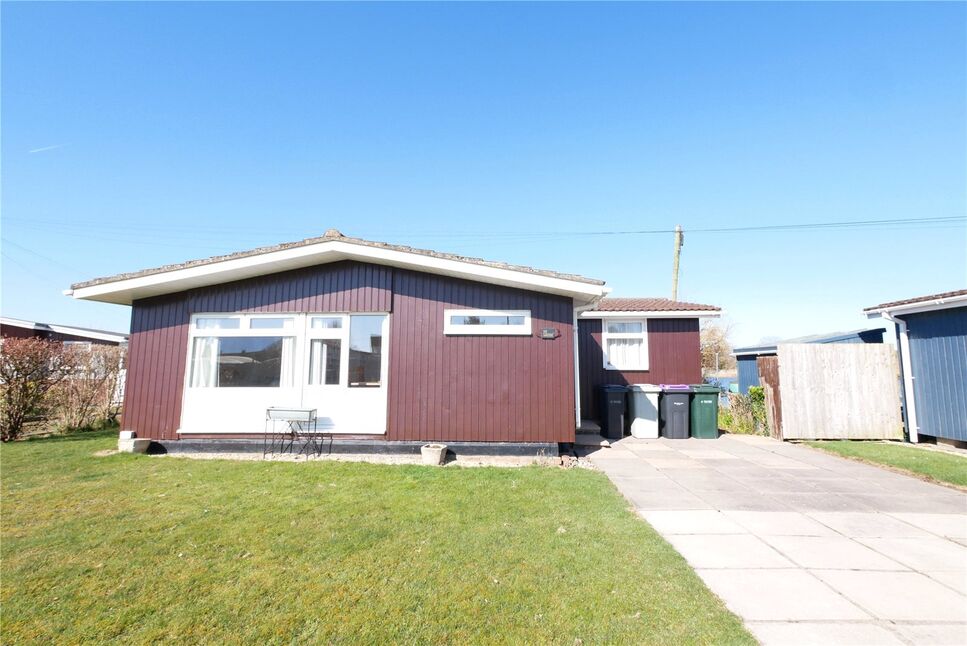 Main image of 3 bedroom Detached Bungalow for sale, Lakeside, Anderby Creek, Lincolnshire, PE24