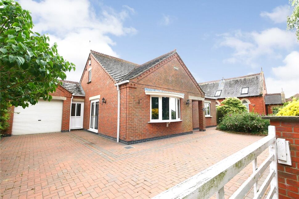 4 bedroom Detached Bungalow for sale