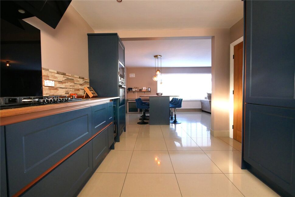 Open Plan Kitchen Diner / Living