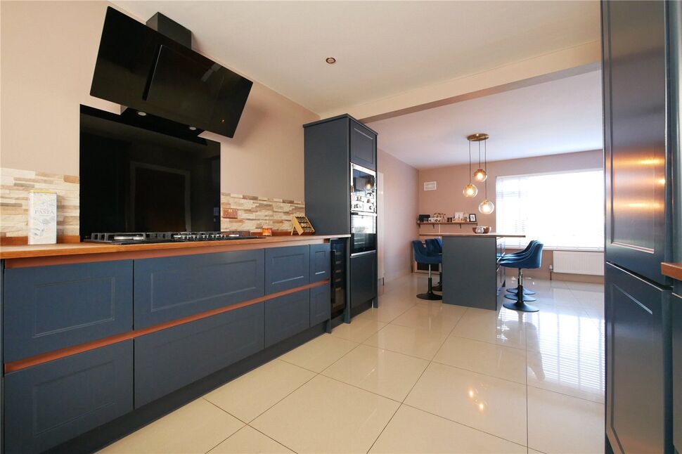 Open Plan Kitchen Diner / Living