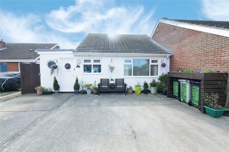 2 bedroom Semi Detached Bungalow for sale