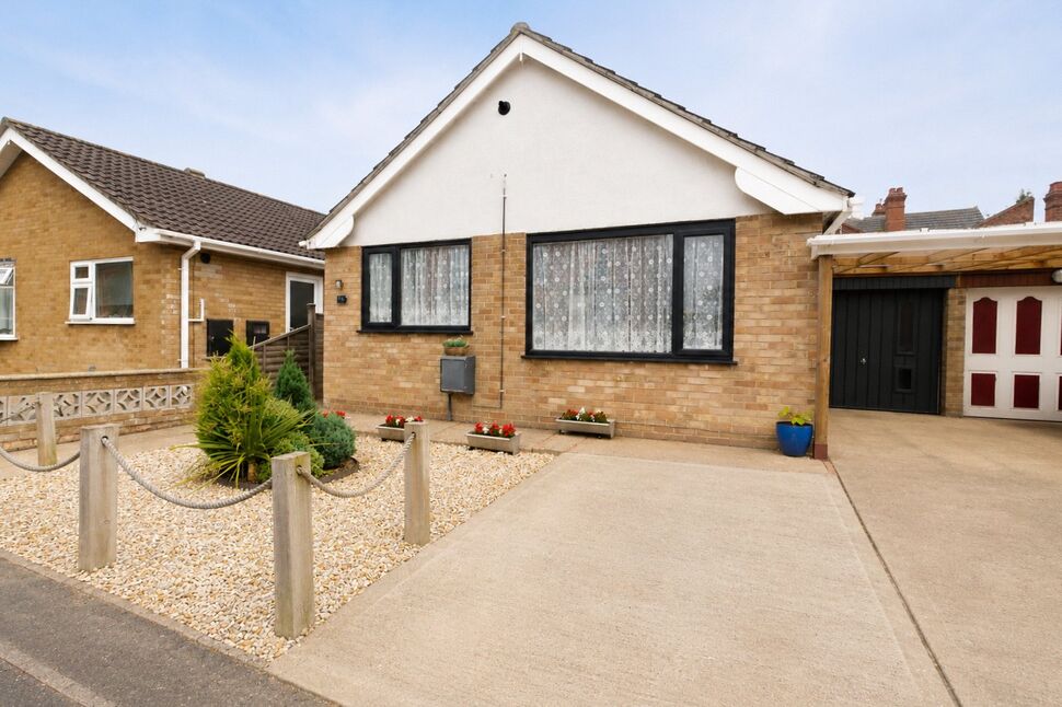 Main image of 2 bedroom Detached Bungalow for sale, Moreland Avenue, Sutton-on-Sea, Lincolnshire, LN12