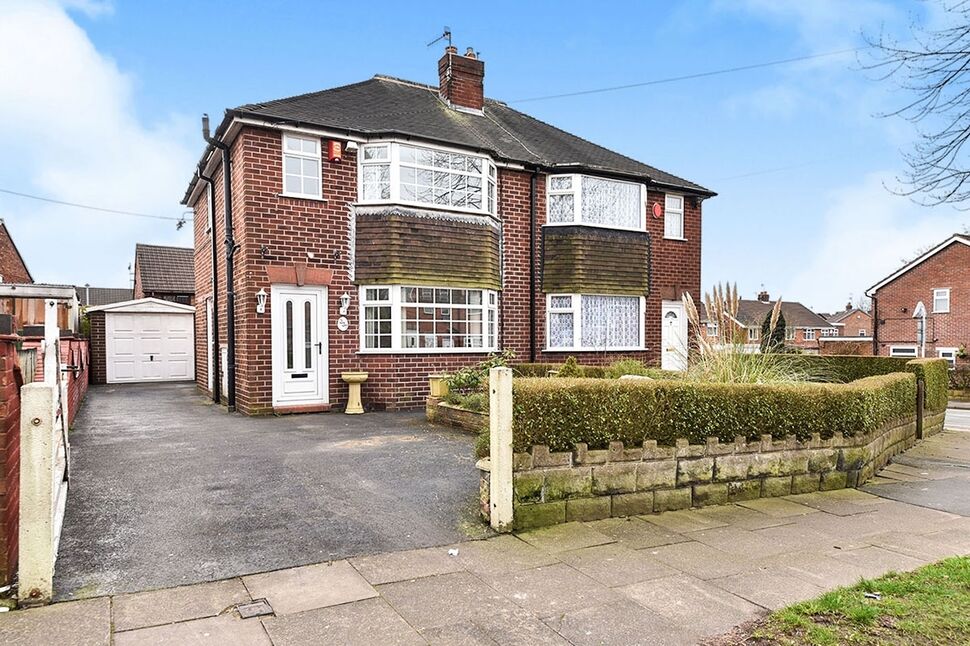 Main image of 3 bedroom Semi Detached House to rent, Furlong Road, Tunstall, Stoke-On-Trent, ST6