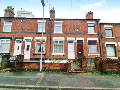 Minster Street, 2 bedroom Mid Terrace House to rent, £750 pcm