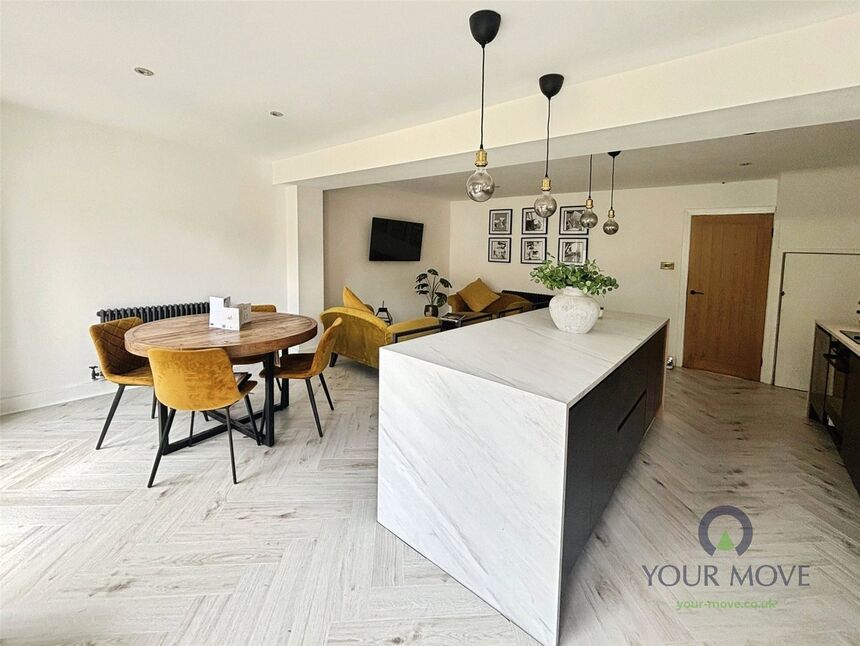 Kitchen / Family Room