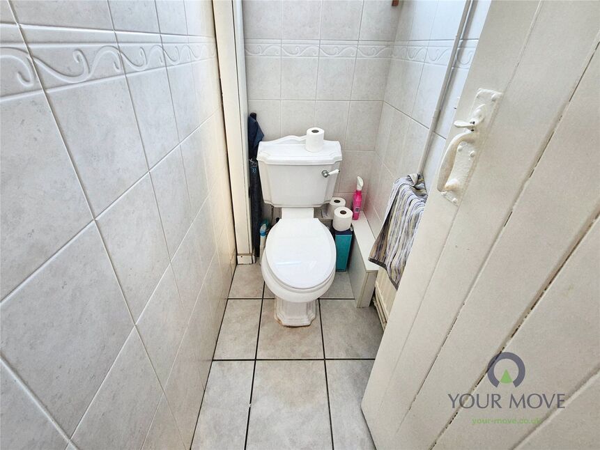Cloakroom WC