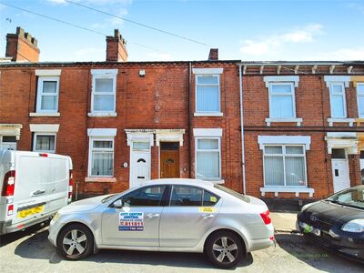 2 bedroom Mid Terrace House to rent
