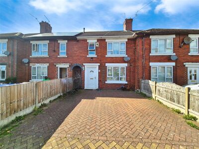 2 bedroom Mid Terrace House for sale