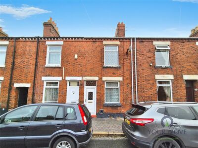 3 bedroom Mid Terrace House for sale