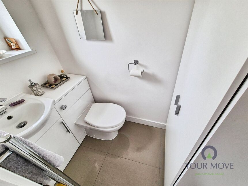 Cloakroom WC