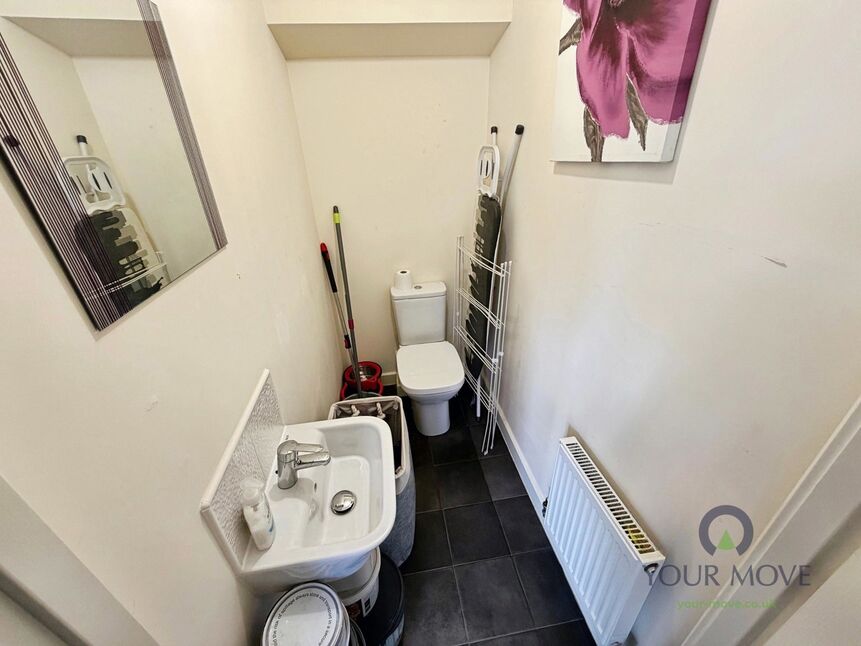 Cloakroom WC