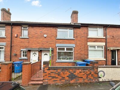 2 bedroom Mid Terrace House for sale