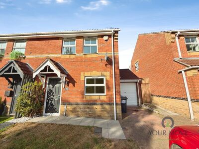 High Street, Tunstall, 3 bedroom Semi Detached House to rent, &pound;925 pcm