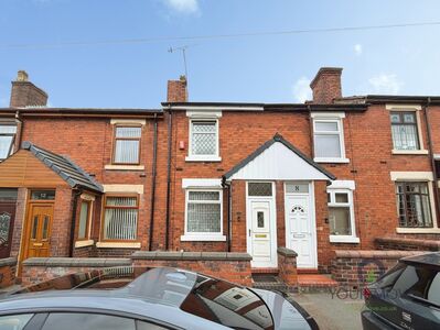 2 bedroom Mid Terrace House for sale