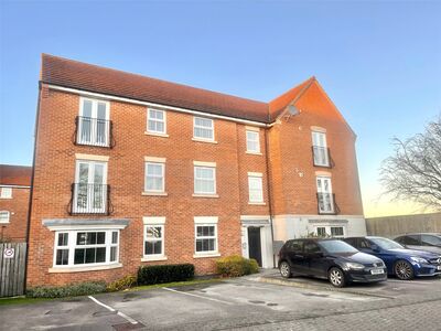 Ebberton Close, 2 bedroom  Flat for sale, £85,000