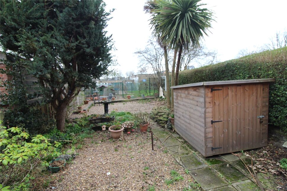 3 bedroom Mid Terrace House for sale, Stokewell Road, WathuponDearne