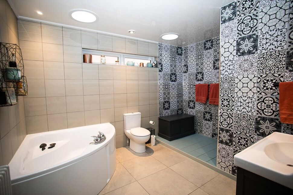 4 bedroom Detached House for sale, Wood Walk, Wombwell, S73 £470,000