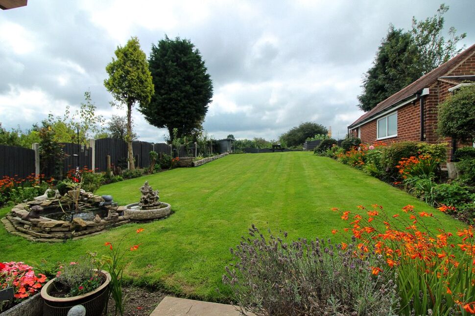 3 bedroom Detached Bungalow for sale, Aldham Crescent, Wombwell, S73