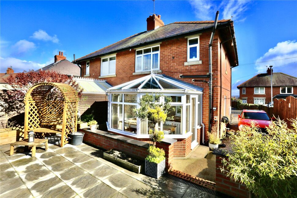 2 bedroom Semi Detached House for sale, Stubbs Road, Wombwell, S73 £
