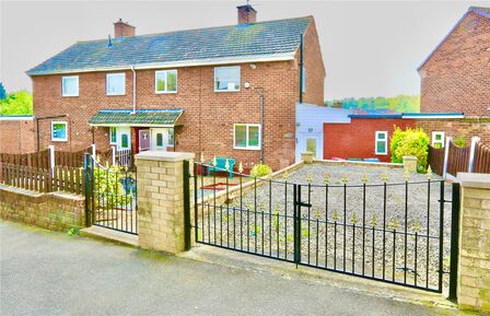 Knollbeck Avenue, 3 bedroom Semi Detached House for sale, £155,000