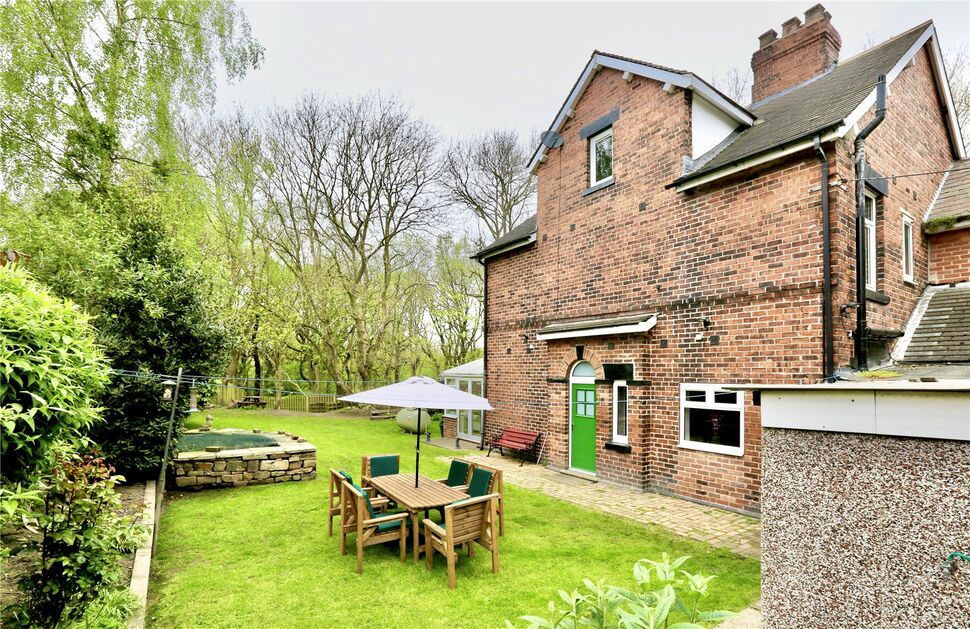 3 bedroom Semi Detached House for sale, Shortwood Villas, Hoyland, S74