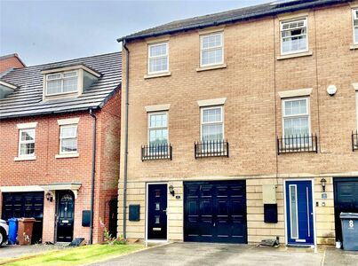 4 bedroom End Terrace House for sale