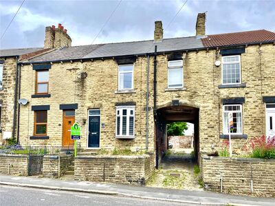 2 bedroom Mid Terrace House for sale