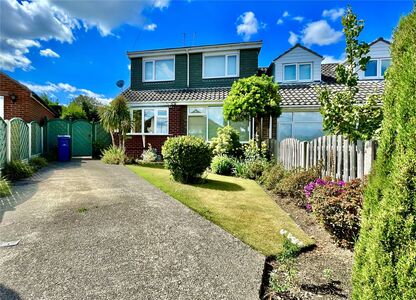 3 bedroom Semi Detached Bungalow for sale
