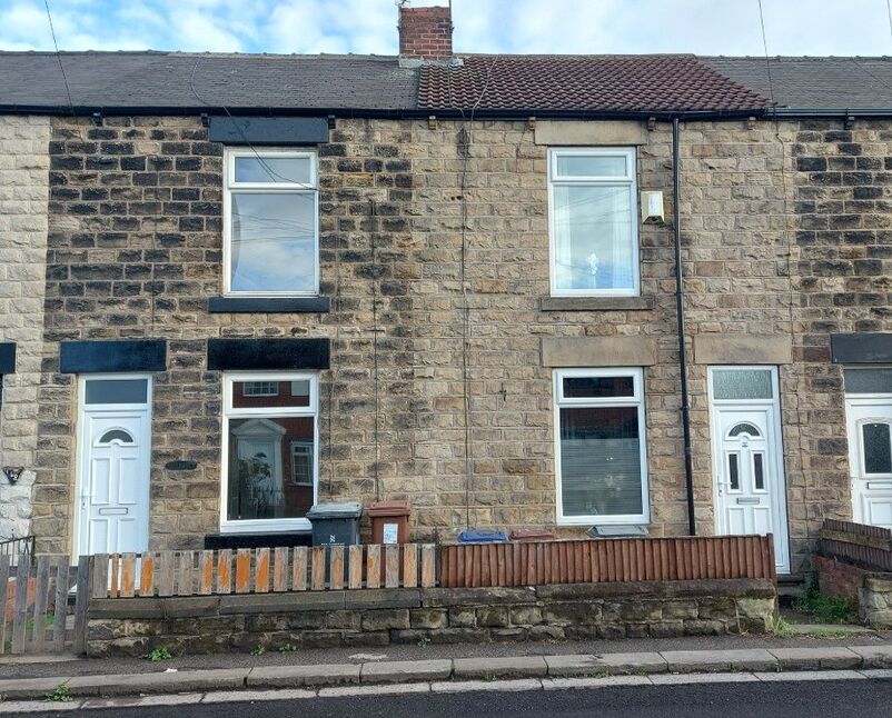 Main image of 2 bedroom Mid Terrace House for sale, Station Road, Wombwell, South Yorkshire, S73