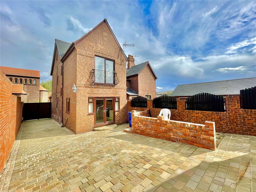 Main image of 3 bedroom Semi Detached House for sale, West Street, Hoyland, South Yorkshire, S74