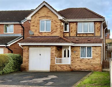 Pashley Croft, 4 bedroom Detached House for sale, £280,000